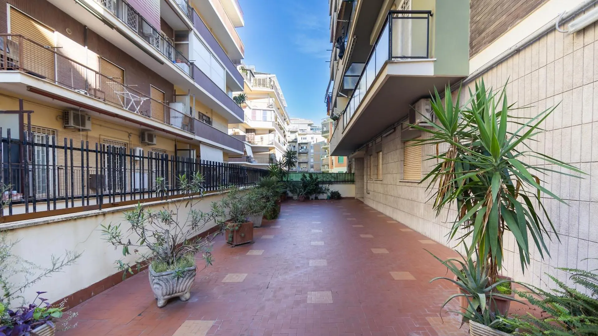 Kai- Appartamento A 200M Dal Mare Di Roma, Ostia Italy